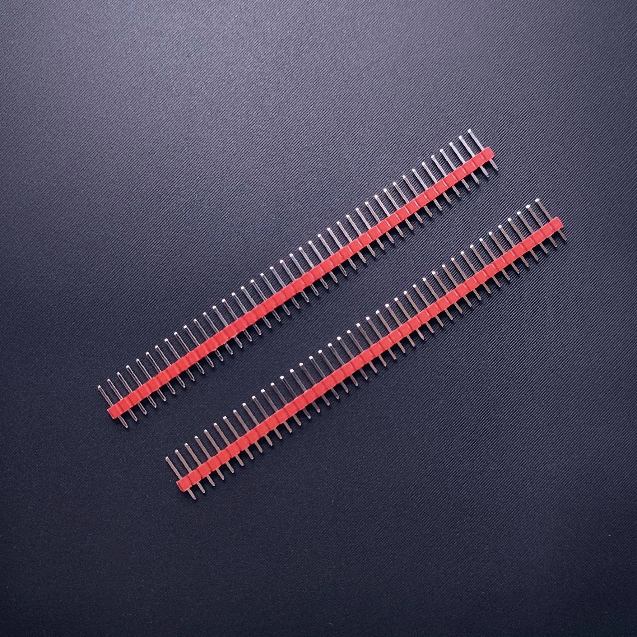 2pcs 1x40 Pin headers - Red