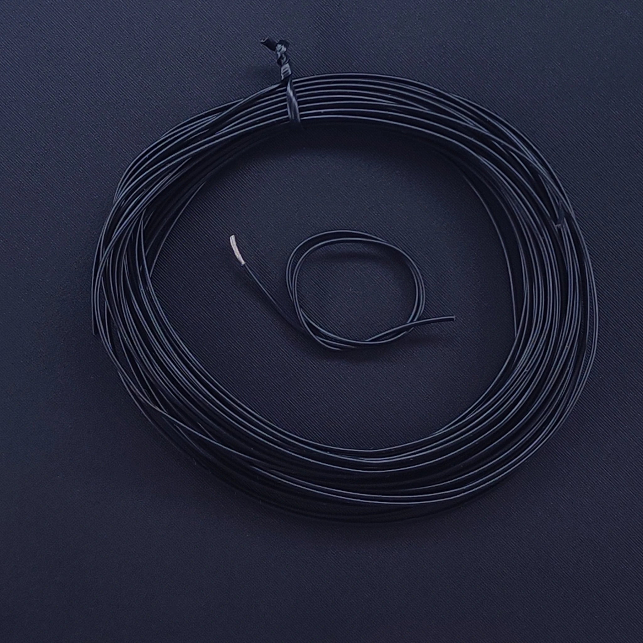 Wire 1×0.14 mm², black