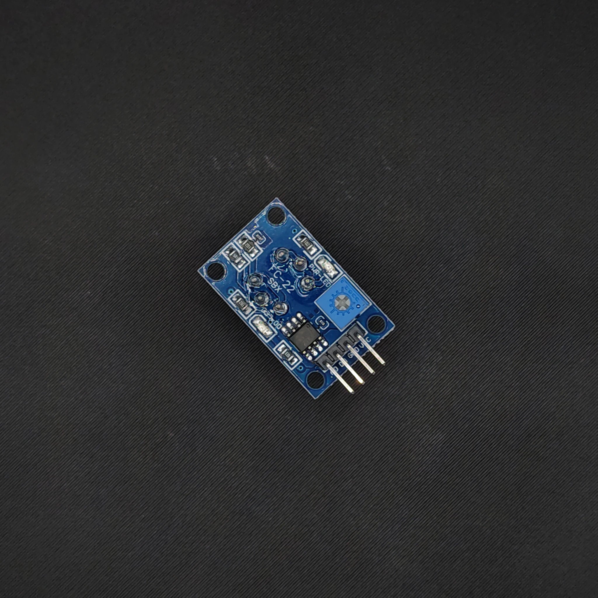 Gas & Smoke Sensor (MQ-2-M)
