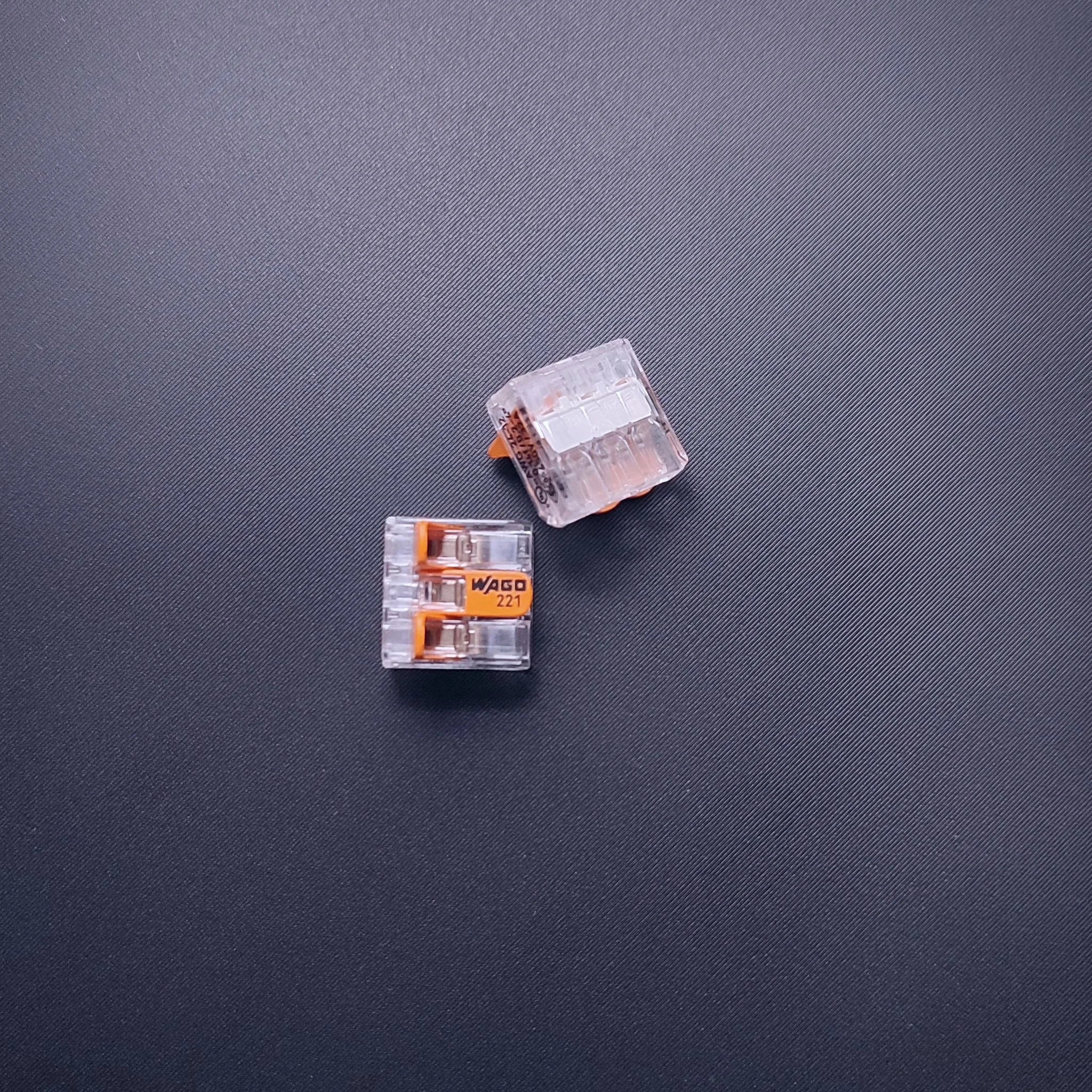 WAGO Lever Nut (3 Conductor)