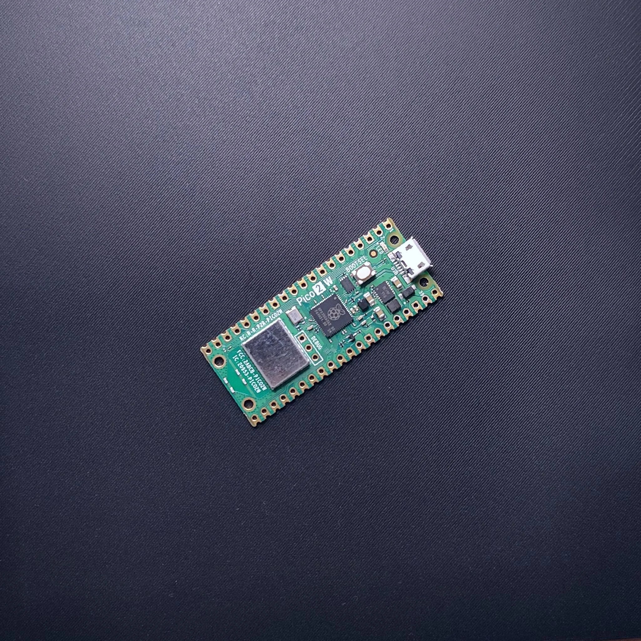 Raspberry Pi Pico 2 W
