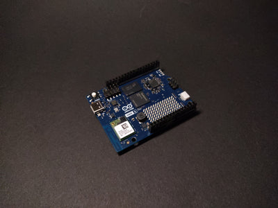 Arduino Uno Q 2Gb
